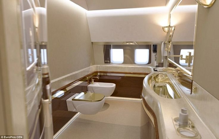 Private Jet Bathrooms: Luxury and Functionality at 40,000 Feet